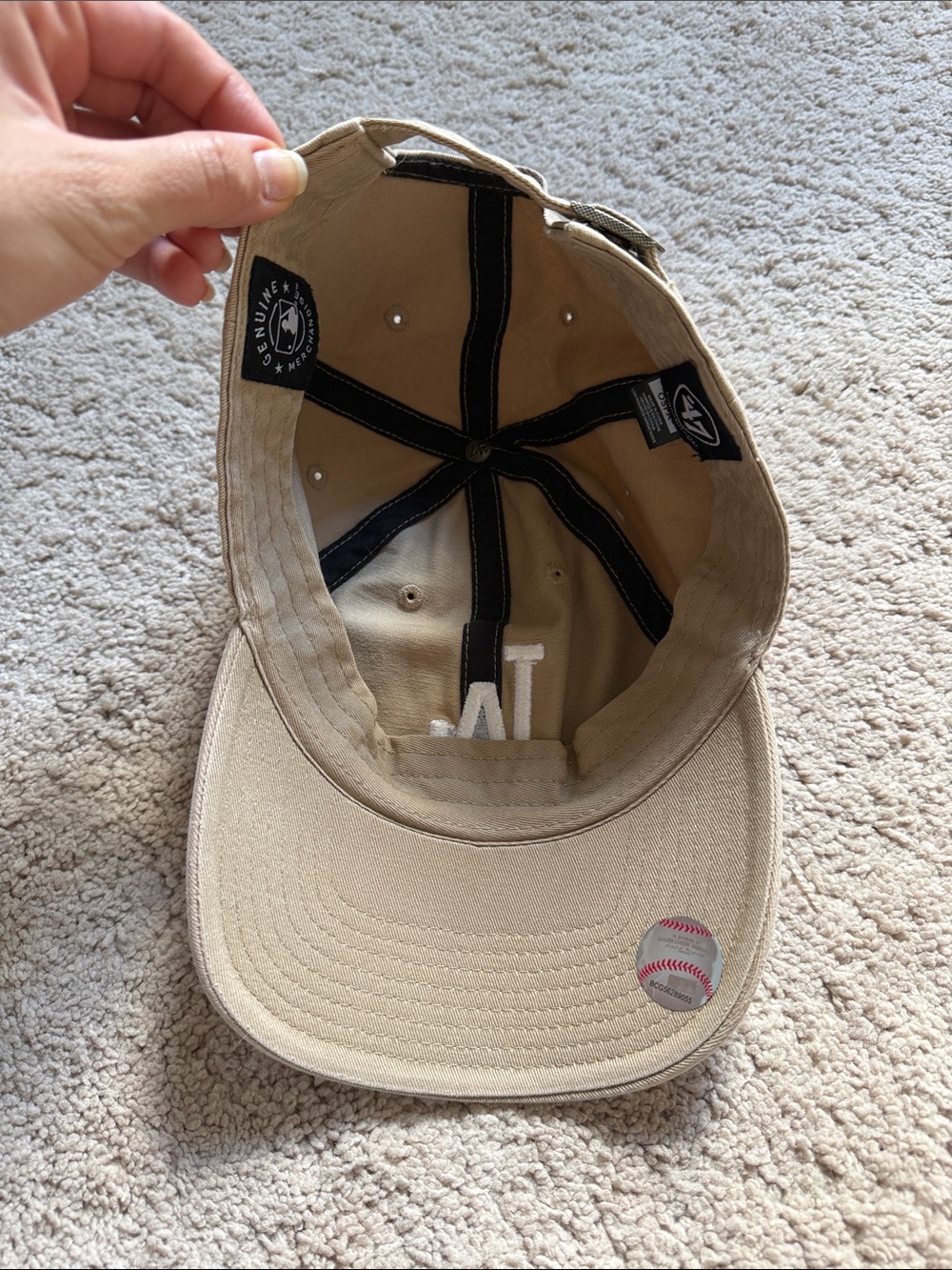 Gently Used Tan LA Baseball Cap Hat One Size - Picture 2 of 3